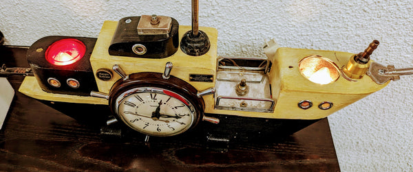 Black Boat Clock/Lamp