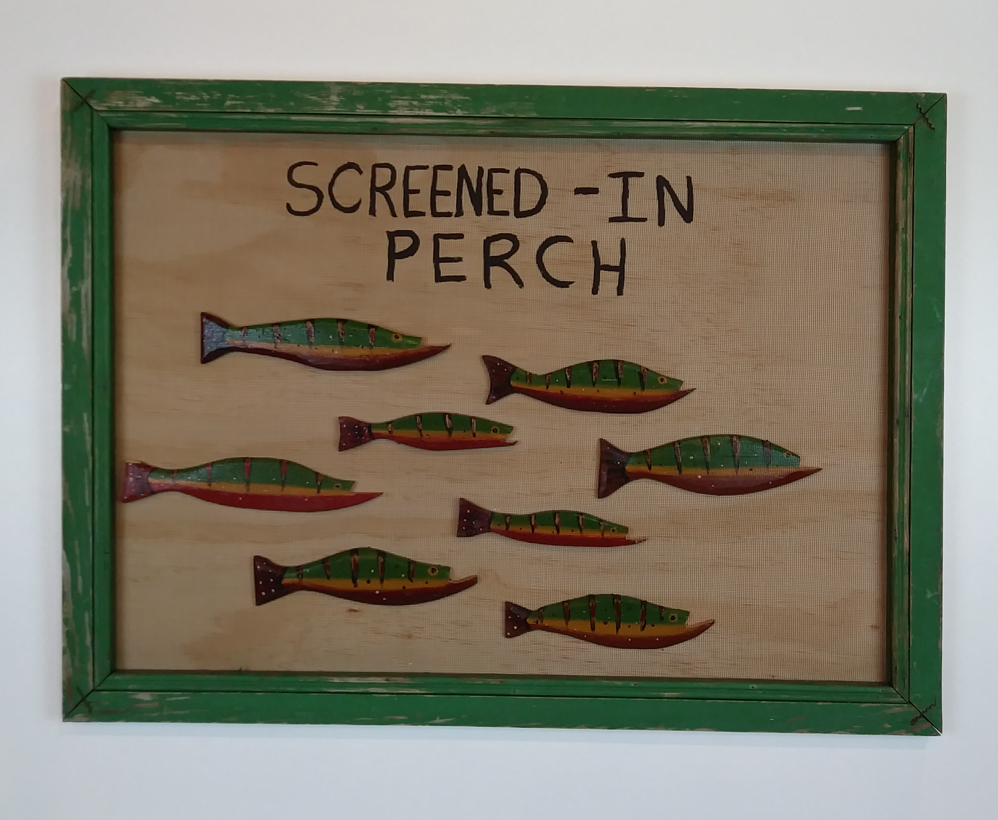 School of Screened In Perch